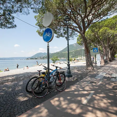John's House-lakeview & Shared Pool - Happy Toscolano Maderno