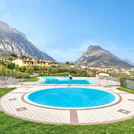 John's House-lakeview & Shared Pool - Happy Appartement Toscolano Maderno